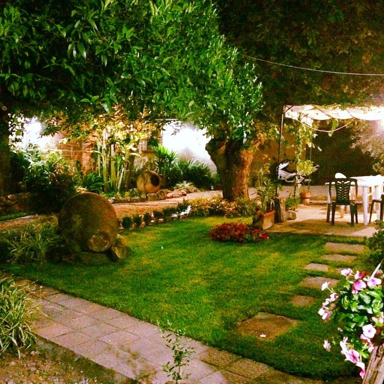 B&B Mar Tirreno Barcellona-Pozzo di Gotto Dış mekan fotoğraf